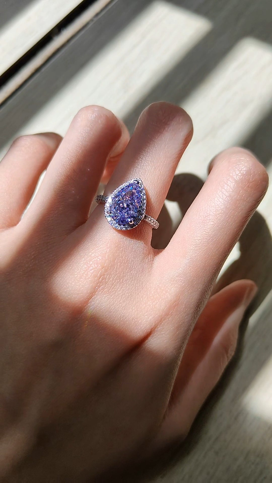 梨形冰花銀河紫鑽戒