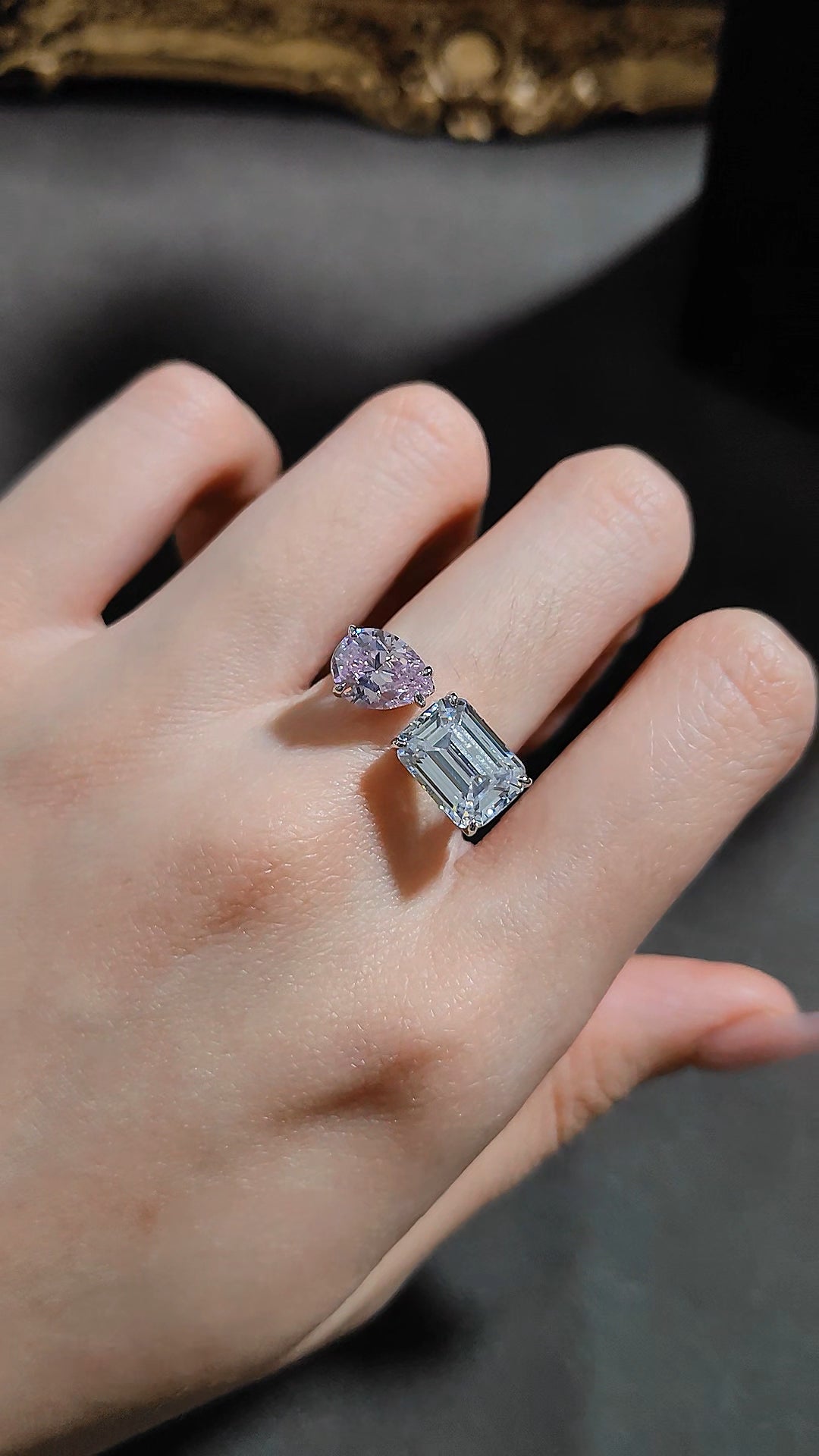 初戀粉白混切開口鑽戒