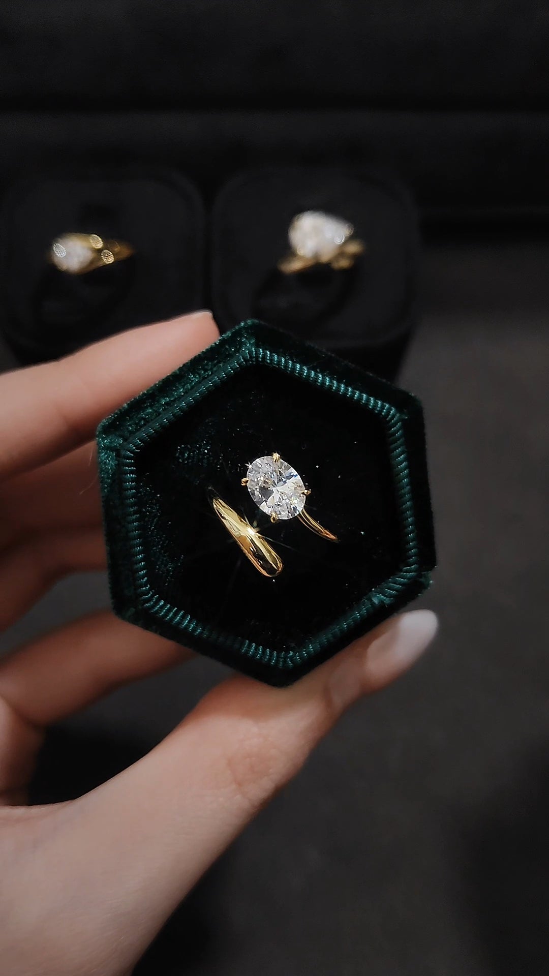 Oval Ribbon Open Ring