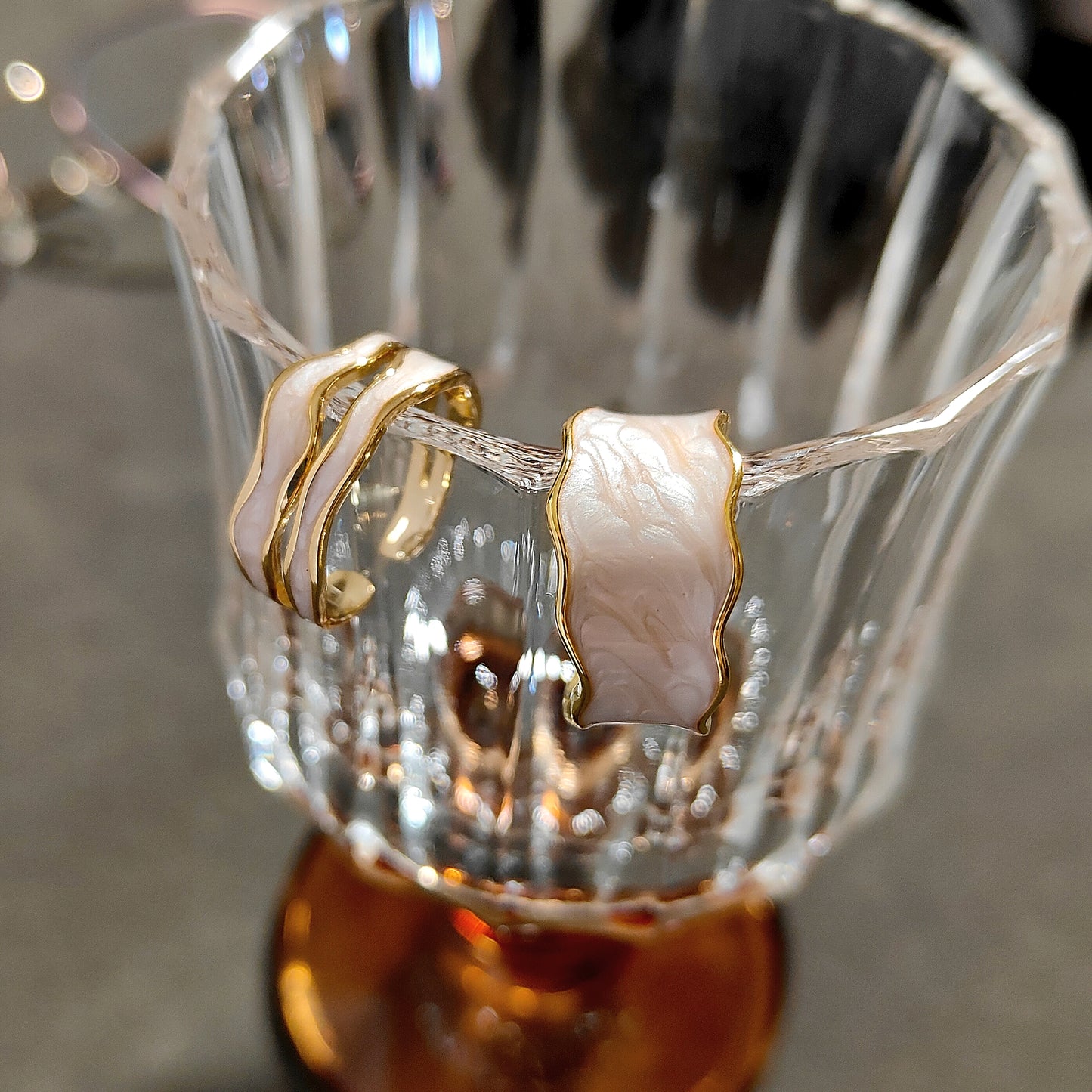 French platinum enamel open ring