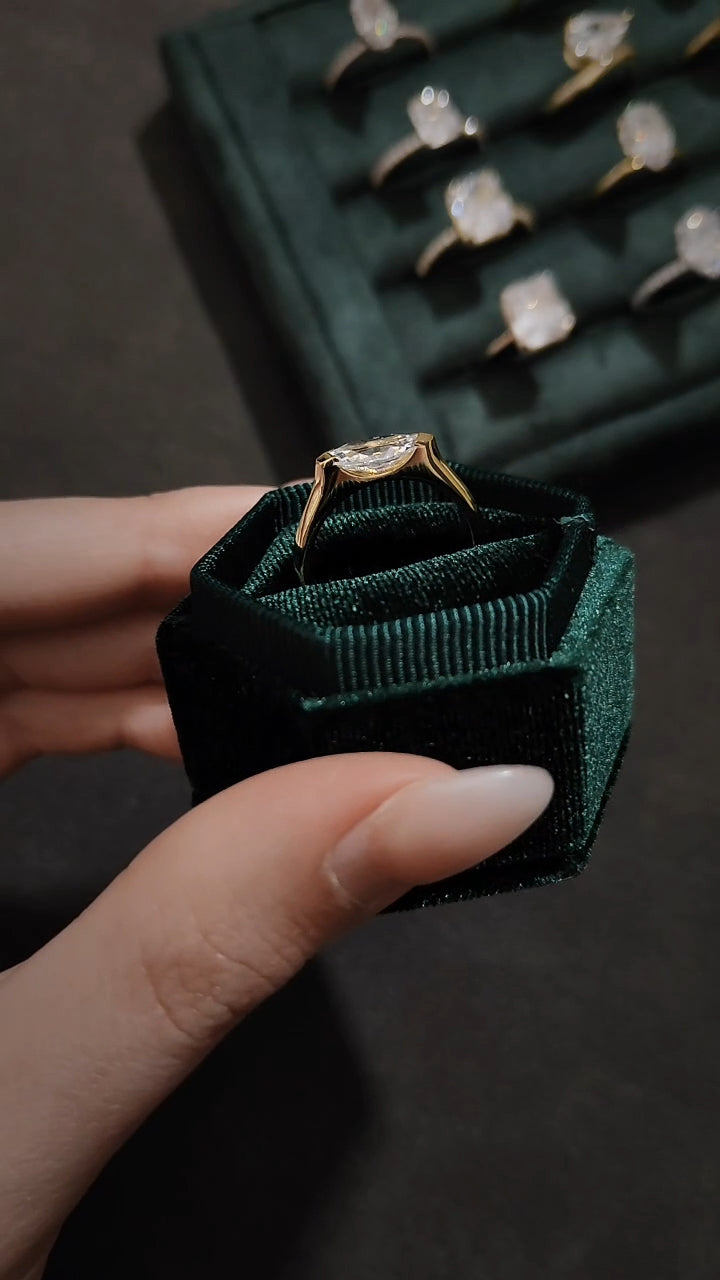 橫鑲馬眼冰花歐美金戒