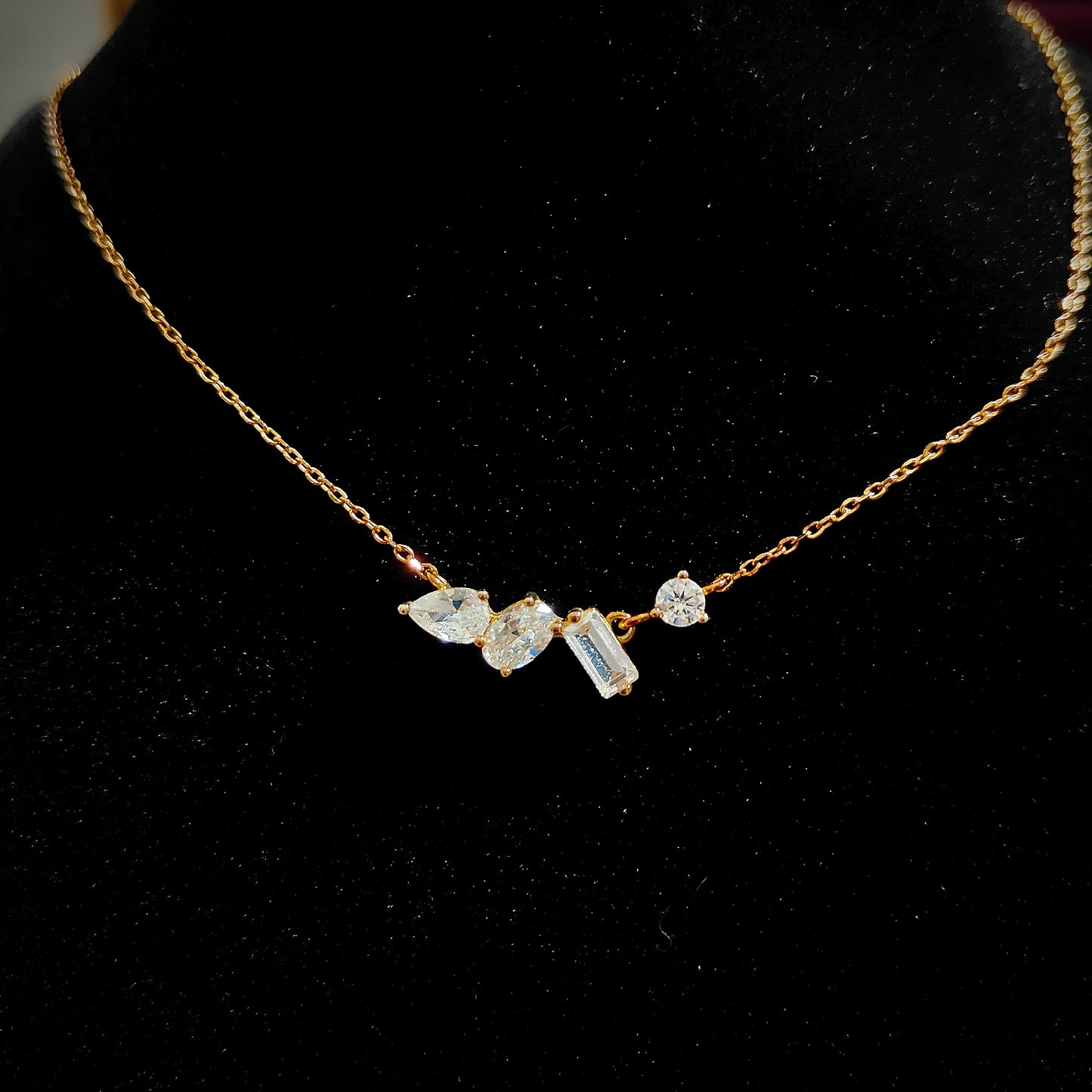 Geometric Ice Flower Small Necklace