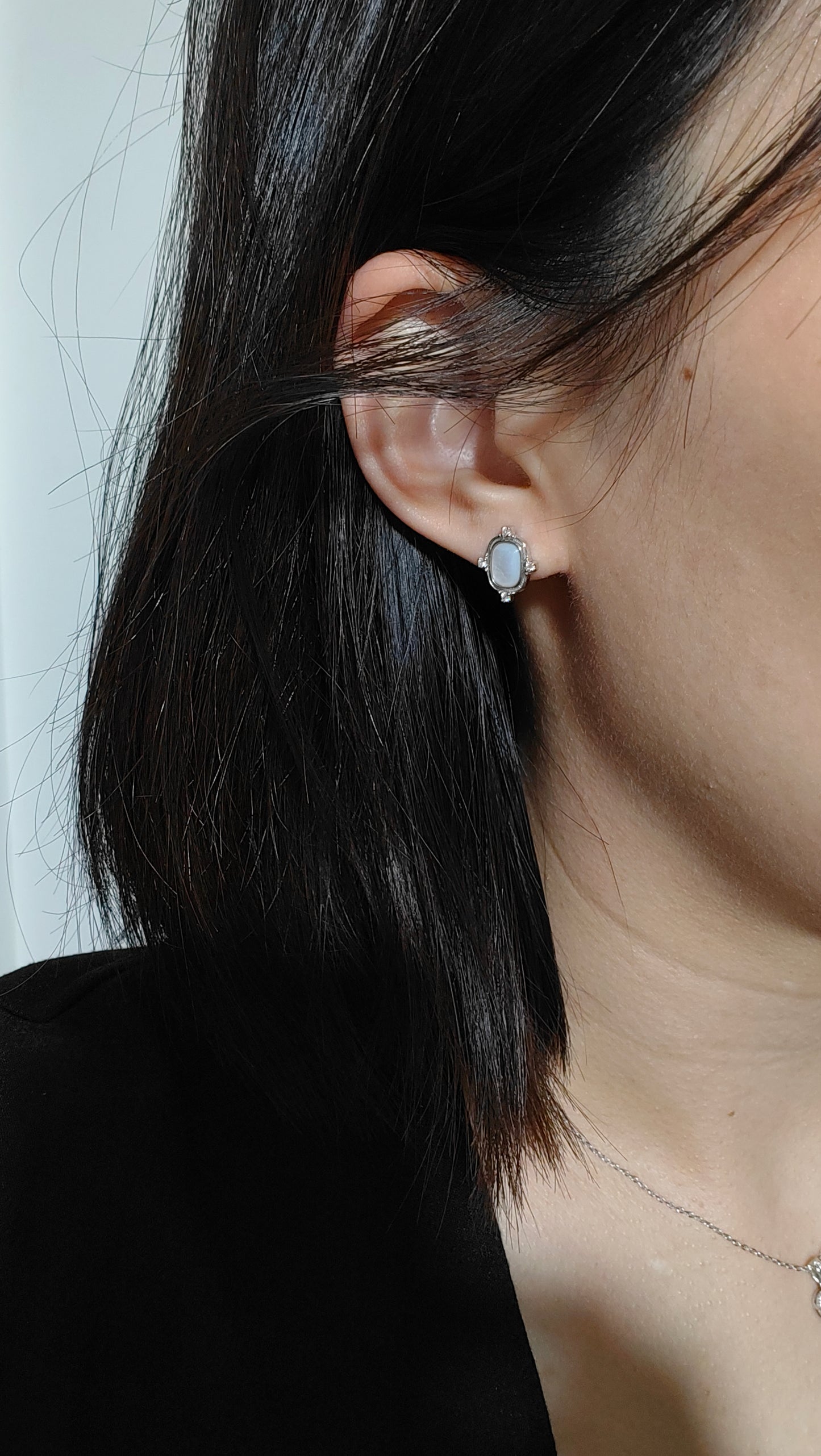 French white mother-of-pearl vintage earrings