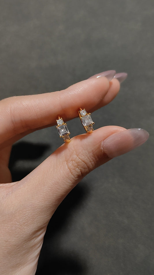 French Princess Sugar Cube Vintage Earrings