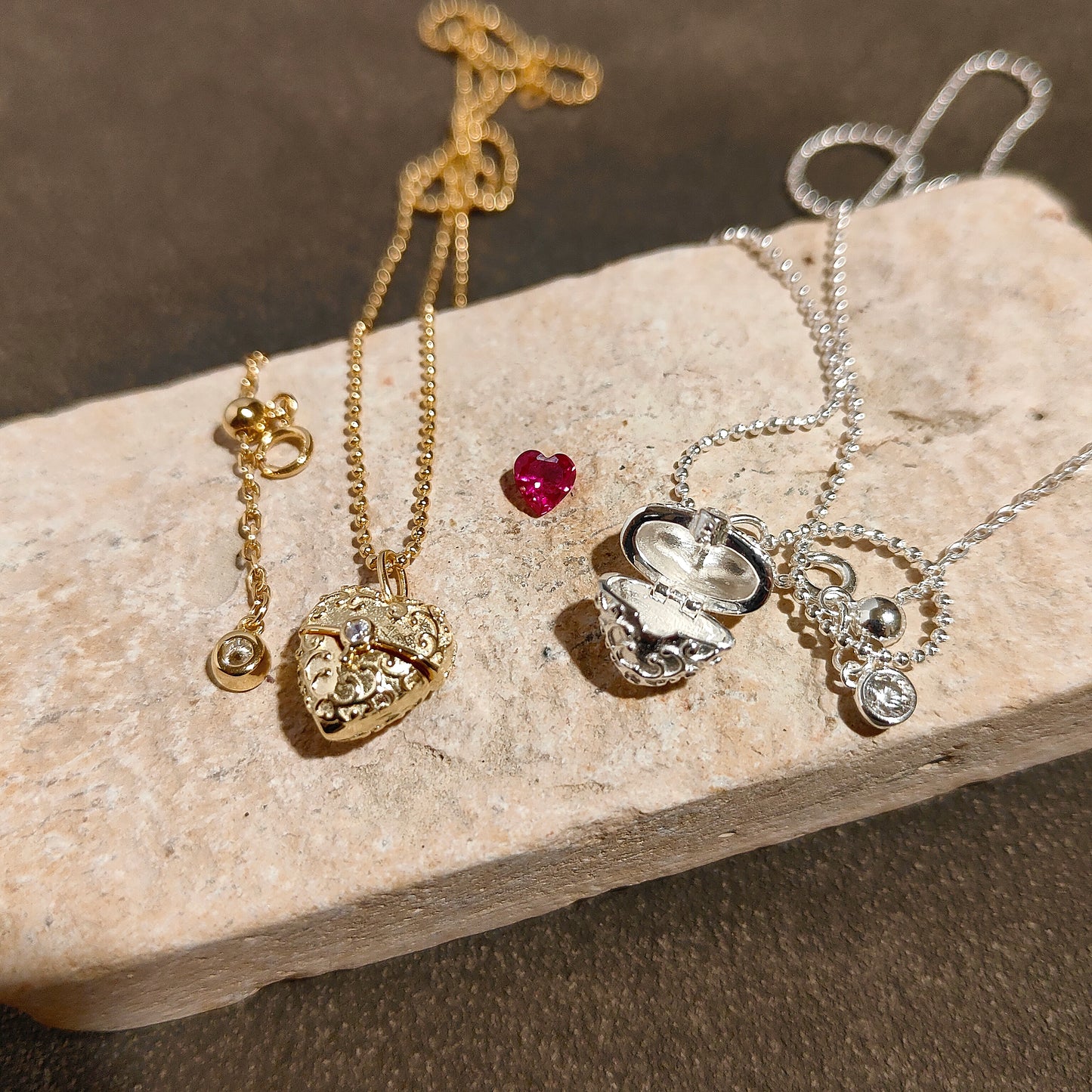 Matte carved heart gift box necklace