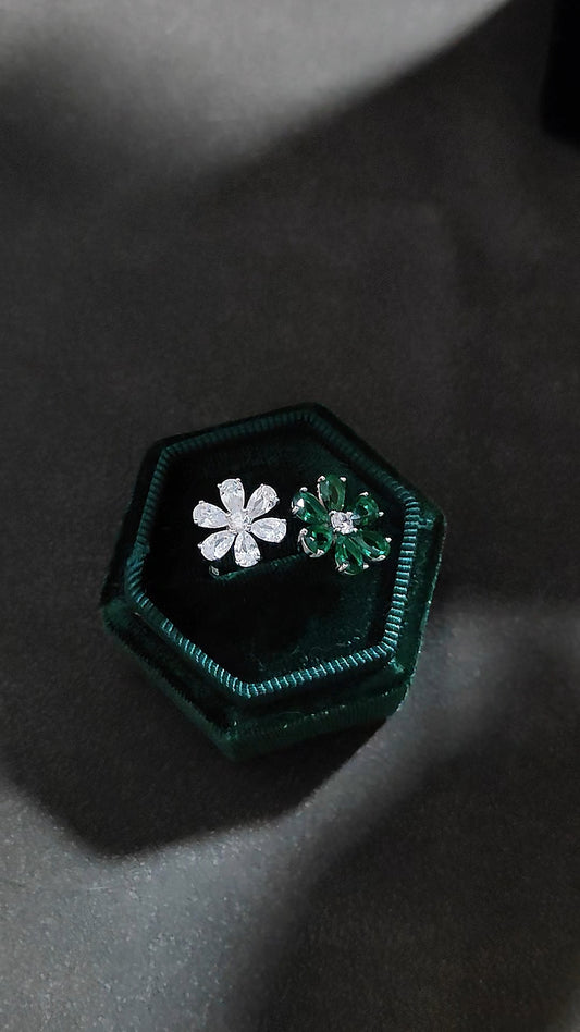 雙冰花綠白開口戒