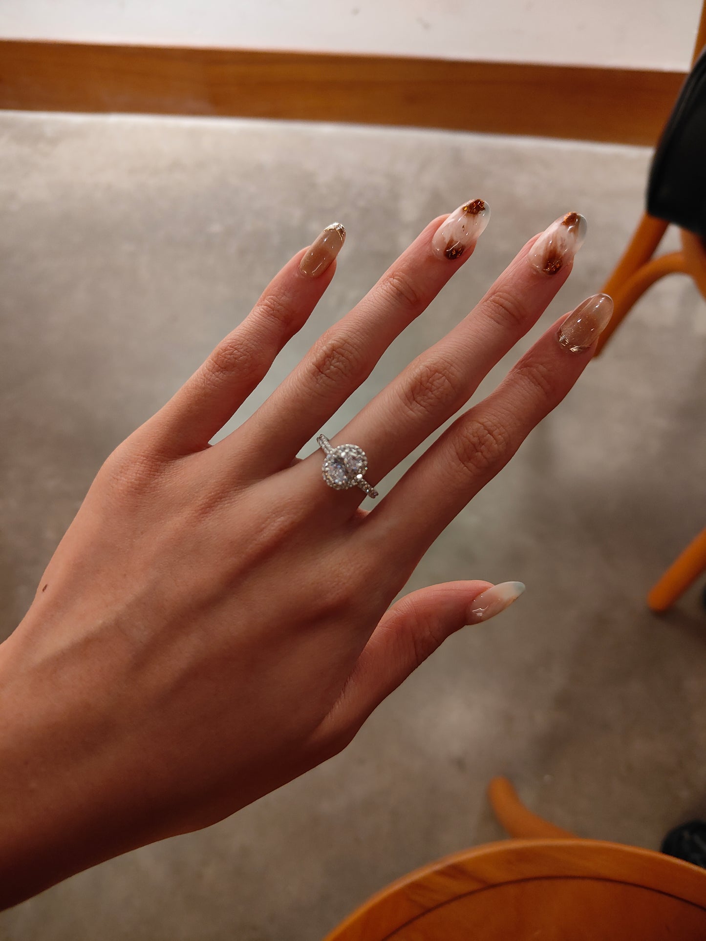 橢圓高定滿圈滿鑽戒