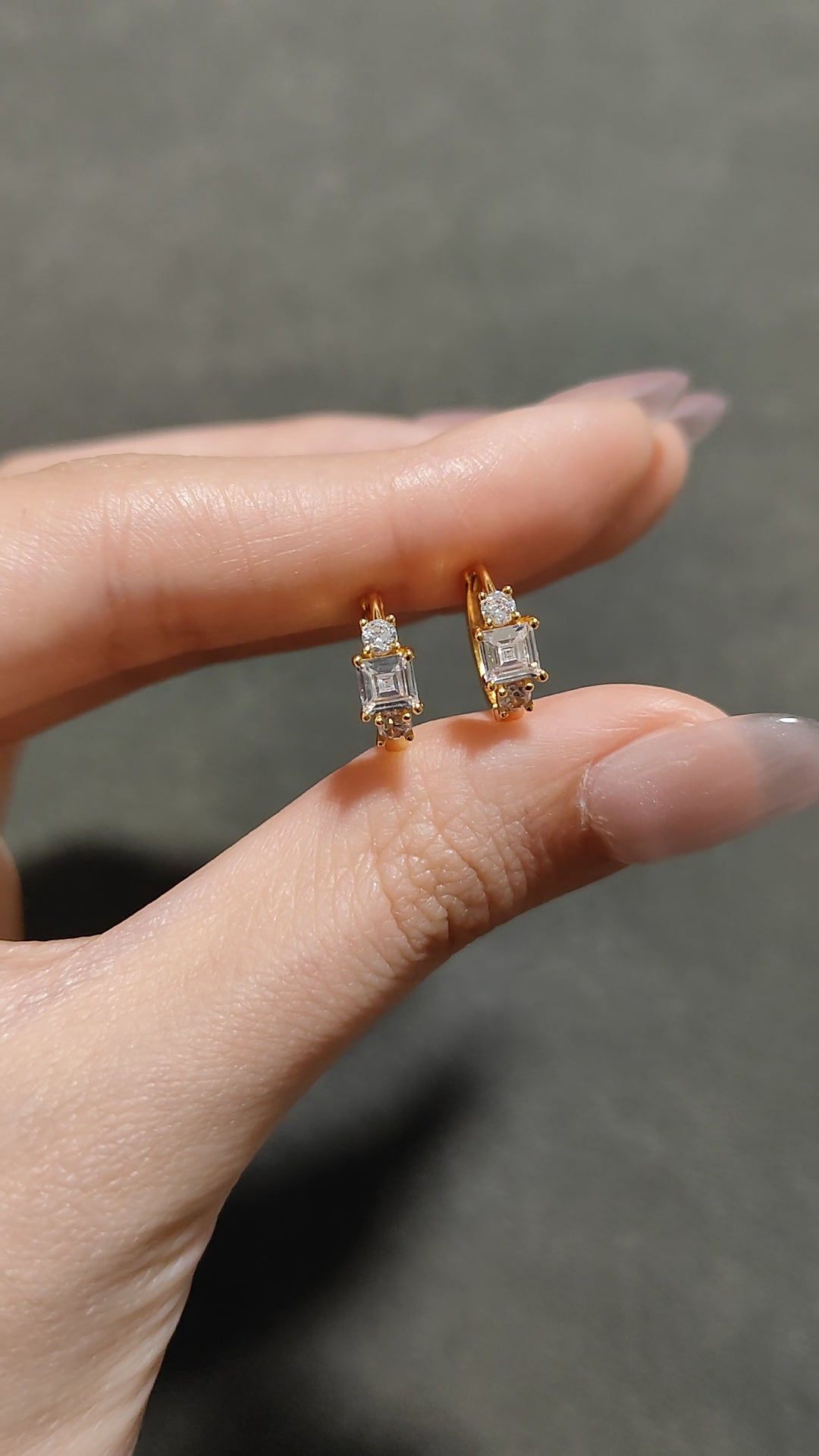 French Princess Sugar Cube Vintage Earrings
