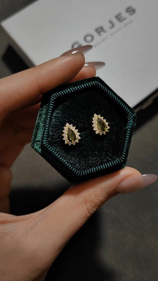 Retro olive green teardrop earrings