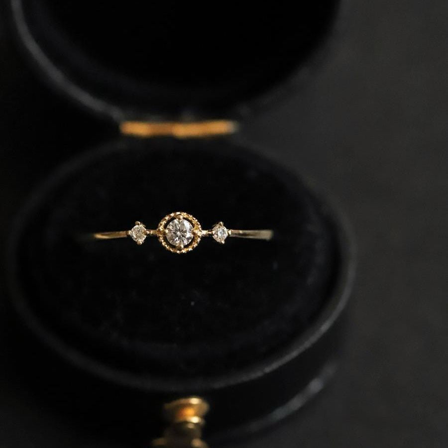 {Haute couture pure gold} Pure 9K gold French retro hollow thin gold ring